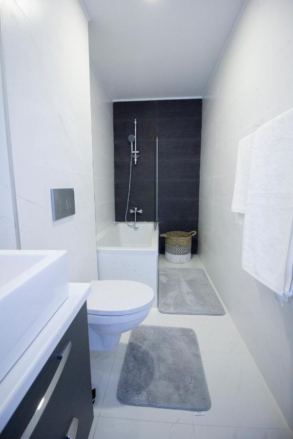 3 Rooms A502 Stayinn By Cosmopolis 부쿠레슈티 외부 사진
